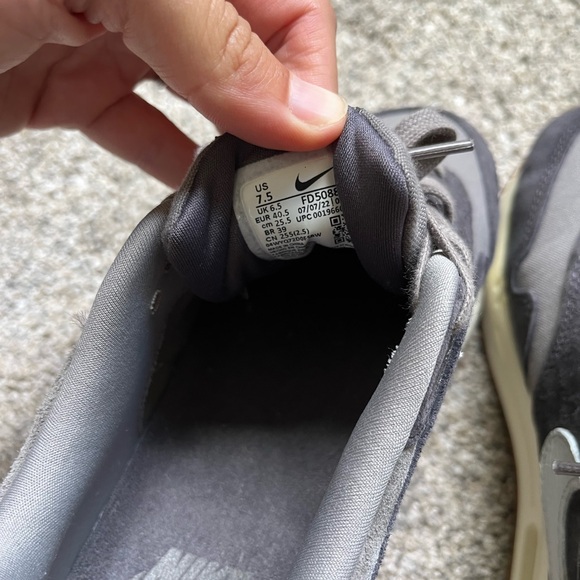 Nike Air Max 1 Crepe Shoes - Picture 3 of 7